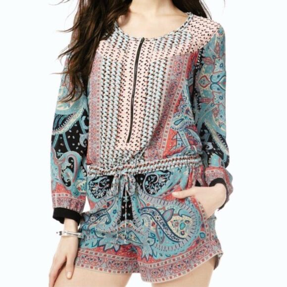 BCBGMaxAzria Geometric Floral Blue Romper - Picture 1 of 16
